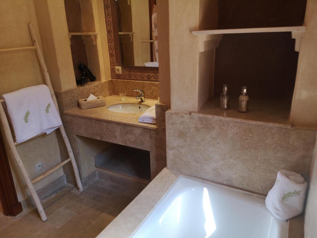 Domaine Casa Cecilia Hotel Ouled Moumen Exterior photo