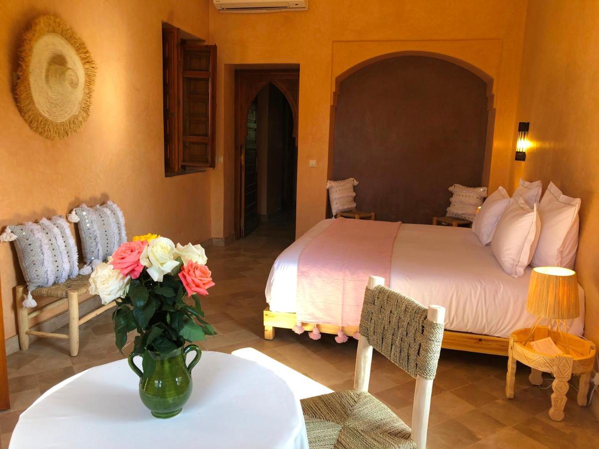 Domaine Casa Cecilia Hotel Ouled Moumen Exterior photo