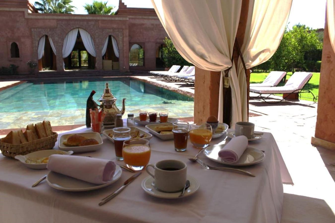 Domaine Casa Cecilia Hotel Ouled Moumen Exterior photo